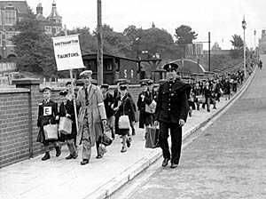 Evacuation to Bournemouth (1939)